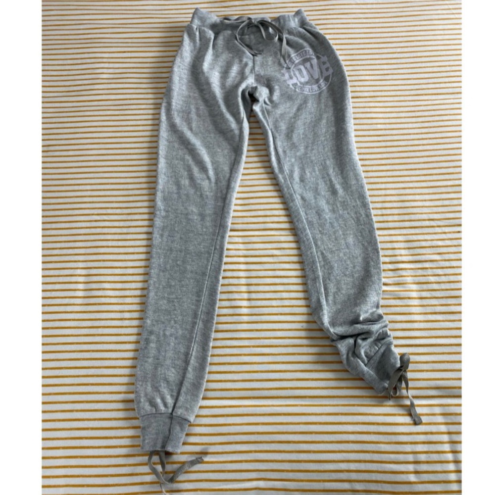 Sweat pants